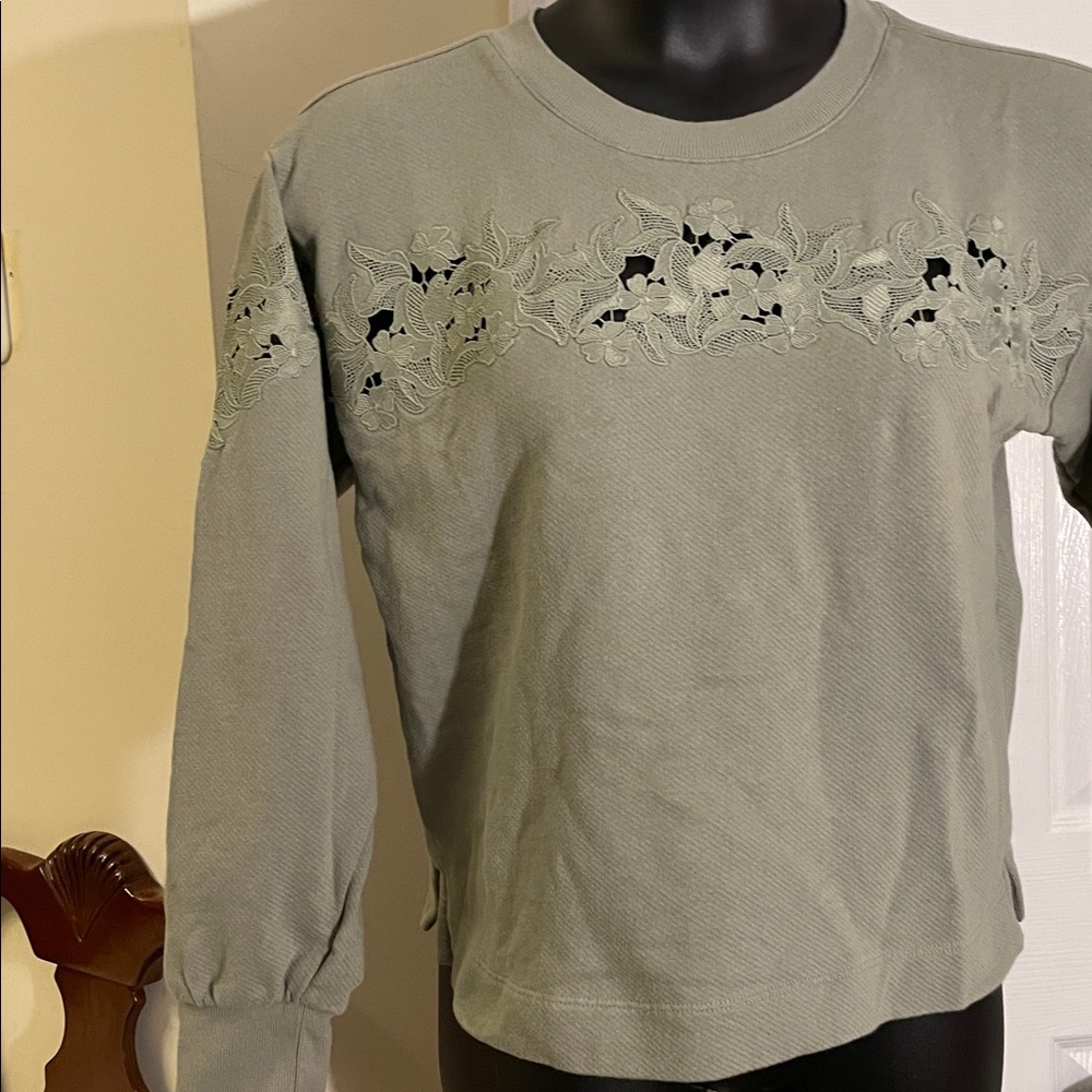 LOFT Sage Cutout Floral Embroidered Sweatshirt M